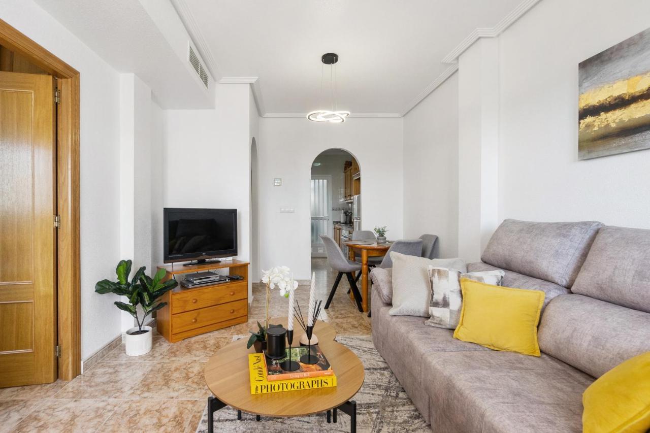 Cb Living - Homely Apartment Cinuelica, Punta Prima Dehesa de Campoamor  Esterno foto