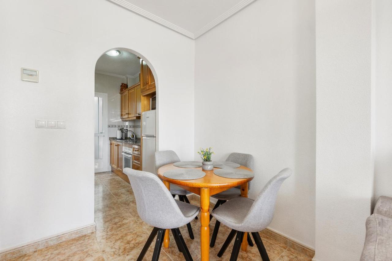 Cb Living - Homely Apartment Cinuelica, Punta Prima Dehesa de Campoamor  Esterno foto
