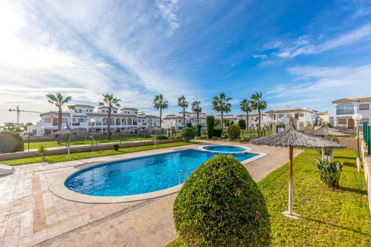 Cb Living - Homely Apartment Cinuelica, Punta Prima Dehesa de Campoamor  Esterno foto