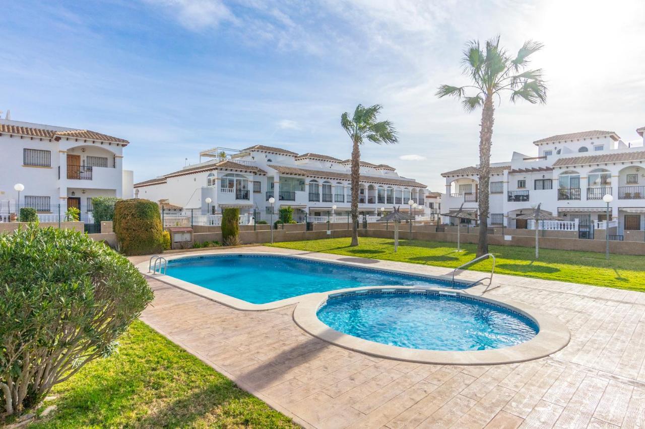 Cb Living - Homely Apartment Cinuelica, Punta Prima Dehesa de Campoamor  Esterno foto